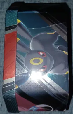 Pokemon TCG: V Heroes Tin - Umbreon (CASE FRESH, 100% UNOPENED GUARANTEED)🔥🔥 - Image 2