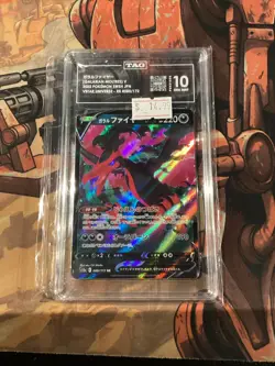 TAG 10 - Pokemon Galarian Moltres V 2022 Japanese VSTAR Universe - 080/172 - Image 1
