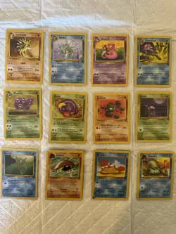 Pokemon TCG WOTC Lot of 34 Fossil Set Cards- Uncommon/Commons NM/LP - Image 3