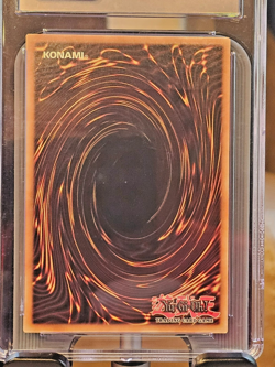 Yugioh Cyber Dragon OP16-EN001 Ultimate Rare OTS Tournament Pack Gem Mint CGC 10 - Image 2