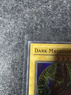 Vintage Yu-Gi-Oh! Dark Magician 1st Edition SYE-001 Super Rare LP - Image 5