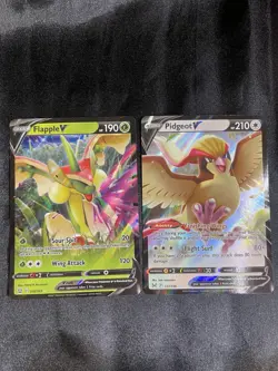 Pokemon Tcg 2 V Card Lot, Flapple V #18, Pidgeot V #137 NM Holo - Image 1