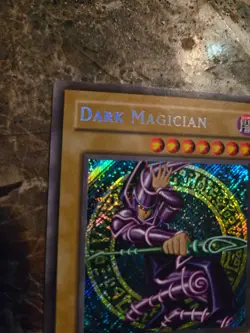 Yu-Gi-Oh! Dark Magician BPT-001 2002 Collectors Tin Limited Edition - Image 3