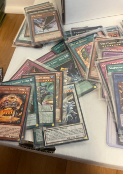YU-GI-OH card lot in box. Some cards in sleeves. - Image 4