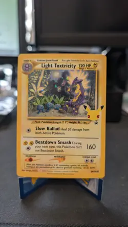 Light Toxtricity SWSH137 SWSH: Sword & Shield Promo Cards Holo - Image 1