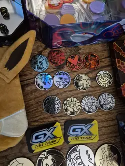 Pokemon TCG Tin Bundle Lot Coins Dice Tokens & Accessories Collector Tin - Image 5