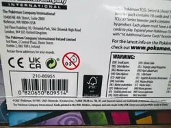 2021 RELEASE! MINT, SEALED Pokemon TCG - Eevee Collector's Chest Lunchbox Tin 820650809514 - Image 5