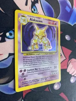 Pokemon TCG Alakazam Base Set Holo Card 1/102 Unlimited Holo Rare MP - Image 2