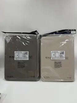 Magic the Gathering Final Fantasy Cloud And Sephiroth Ultra Pro 9-Pocket Binders - Image 2