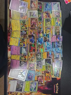 Pokemon Holos Lot 1 -(50) Cards - Image 1