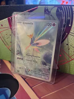 Pokemon TCG Cresselia Card Shrouded Fable Holo, 071/064, Near Mint Condition - Image 1