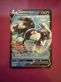 Lumineon V SWSH250 Full Art NM/M Black Star Promo Pokemon Card - Image 1