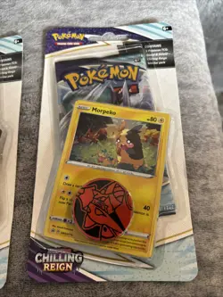 New Sealed Pokemon TCG Chilling Reign Blister Booster Pack Morpeko Foil + Coin - Image 1