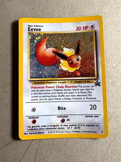 EEVEE / Black Star Holo Promo Pokemon #11 Vintage 1999-2000 MP Card - Image 1