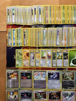 Vintage Pokemon Card Lot Holo Etc MP-Damaged Charizard Tyranitar Fire 390+ - Image 5