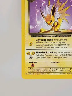 Pokemon TCG Dark Jolteon 20/82 Rare Team Rocket Card Near Mint Condition - Image 4