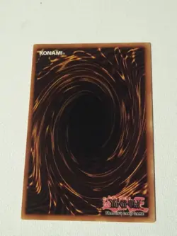Yu-Gi-OH! SECRET RARE GAIA THE DRAGON CHAMPION LOB-125 VLP - Image 4
