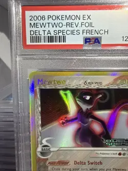 2005 POKEMON EX DELTA SPECIES #12 MEWTWO-REVERSE FOIL PSA 8 (ERROR LANGUAGE) - Image 2