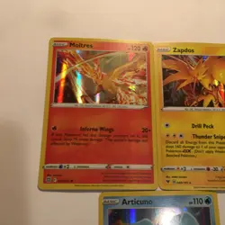 Pokemon Holo Rare Card Lot Moltres Zapados Articuno Legendary Birds - Image 2