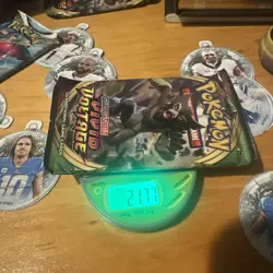 21.7g🔥🔥 - Vivid Voltage Pokemon Booster Pack, Sealed & Weighed - Image 2