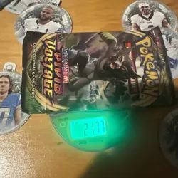 21.7g🔥🔥 - Vivid Voltage Pokemon Booster Pack, Sealed & Weighed - Image 3