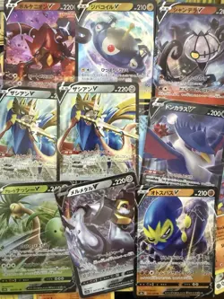 Pokemon Vintage A lot Bulk 1000+ From 2010-2025 (TAKE OFFER) - Image 4