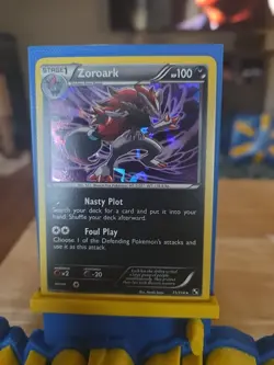 Pokemon TCG Zoroark Holo Rare Card 71/114 Black and White - Image 3
