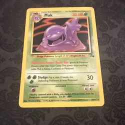 Muk 28/62 Fossil Rare Non-Holo Vintage Pokemon TCG Card - Image 1
