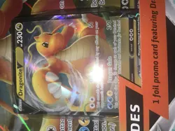 Pokemon Dragonite v Collection Box Evolving Skies, Fusion, Spring/Summer - Image 3