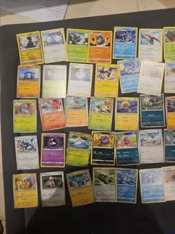 Assorted Mixed Pokemon Card's Bundle Bulk Lot - Image 1