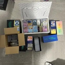 Pokemon TCG Card Bulk Lot Mixed Cards, Common, Uncommon, Holos - Image 1