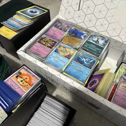 Pokemon TCG Card Bulk Lot Mixed Cards, Common, Uncommon, Holos - Image 4