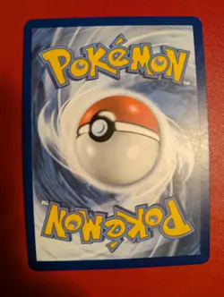 Pokemon Card Galarian Moltres V Chilling Reign Ultra Rare Holo 097/198 Near Mint - Image 2