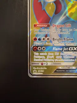 Salamence GX SM139 Sun & Moon Black Star Promo 2018 TCG Pokemon NM 1001#51 - Image 4