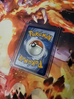 FLYING PIKACHU VMAX 2021 POKEMON CELEBRATIONS RARE HOLO A 007/025 - Image 4