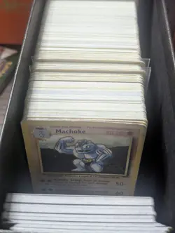 Pokemon TCG 1000+ Card Bulk Lot Mixed Cards, Common, Uncommon, Holos - Image 5