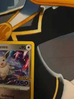 Radiant Eevee SWSH230 SWSH: Sword & Shield Promo Cards Holo - Image 3