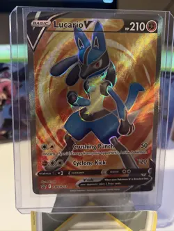 Pokemon TCG Lucario V SWSH Black Star Promos SWSH213 Holo Promo NM - Image 1