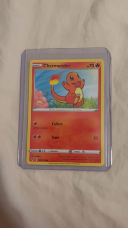 Charmander 023/185 Sword & Shield Vivid Voltage Regular Common Pokemon Card NM - Image 2