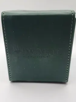 Mana 7 Alcove Flip Forest for Magic: The Gathering - Ultra Pro Deck Boxes - Image 5