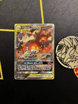 Pokemon Reshiram & Charizard GX SM201 Tag Team Alternate Art Promo *HP* ❤‍🔥 - Image 1