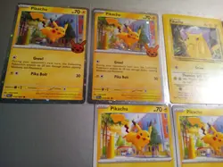Pokemon Pikachu lot deal 7 cards. 2 1996, 2 holos - Image 2