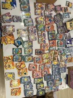 LOTTO 20 CARTE POKEMON TOPPS ITALIA Di Cui 8 HOLO - Image 1