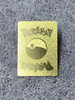 Pokemon Unique Charizard VMax HP330 Hi-Gloss Gold Foil Fan Art Card LP - Image 2