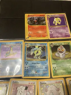 Pokemon Card Lot 14 Vintage Holos 7 Vintage Commons 21 Cards LP/MP/HP/DMG - Image 4