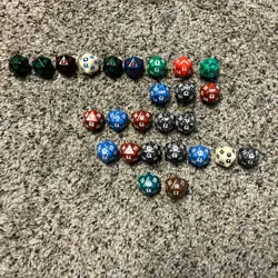 26 Magic the Gathering Spin Down 20 Sided Dice From Various Sets - Image 1