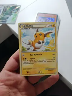 Pokemon TCG Raichu Non Holo 33/90 Uncommon HGSS Undaunted LP Condition - Image 1