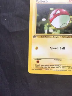 Pokemon Cards: Team Rocket 1st Edition Common: Voltorb 69/82 - Image 5