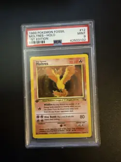 Moltres 12/62 - Fossil - 1st Edition - Vintage - Holo - Pokemon Card - PSA 9 - Image 1