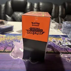 2020 Pokemon TCG: Sword & Shield Vivid Voltage Elite Trainer Box ETB - Image 2